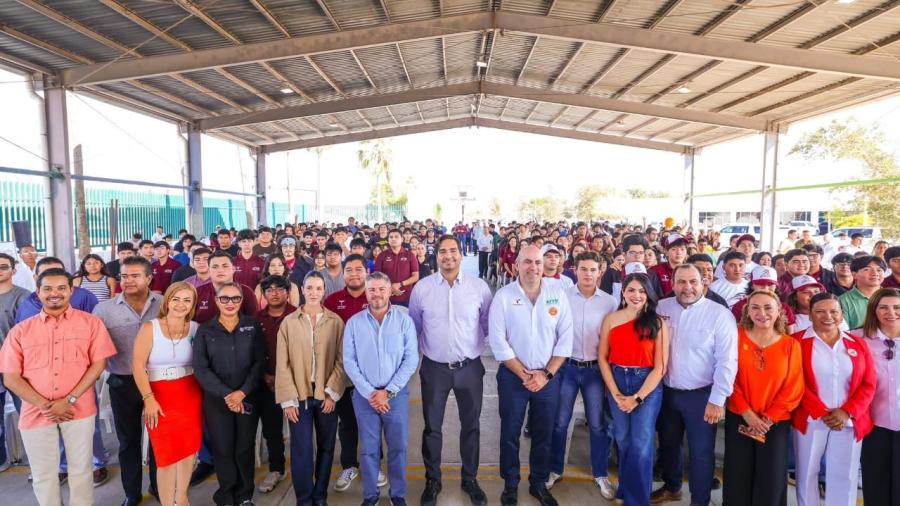 Reconocen universitarios compromiso del Alcalde Carlos Peña Ortiz con la juventud reynosense