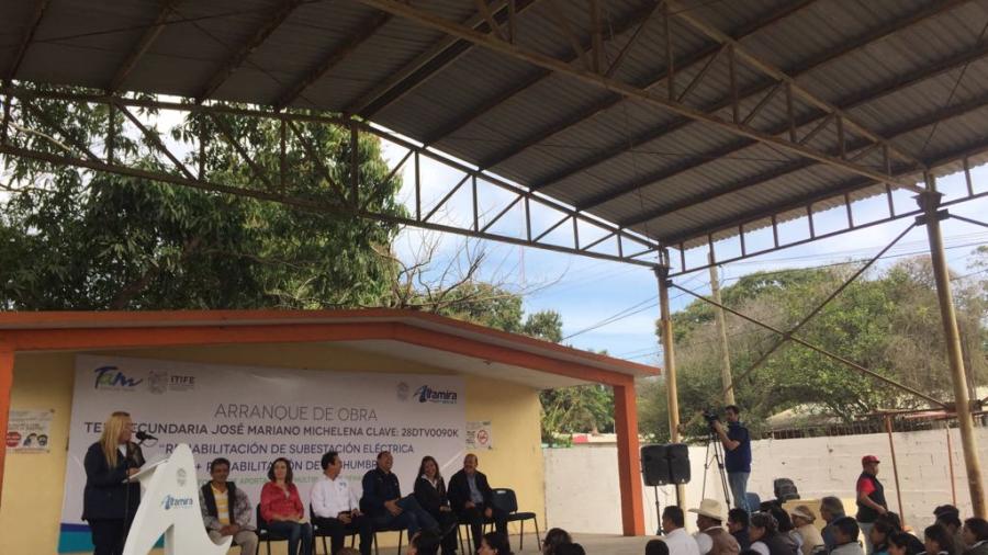 Obras de electrificaci&oacute;n en escuelas y &aacute;reas p&uacute;blicas son una prioridad