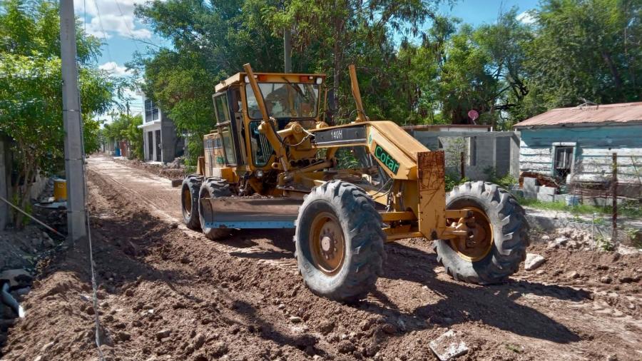 Pavimenta Gobierno de Carlos Peña Ortiz calle Gladiolas con más de 3.4 MDP