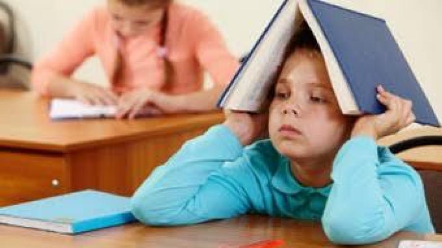 ⁠⁠⁠Brindan apoyo psicológico a niños con déficit de atención