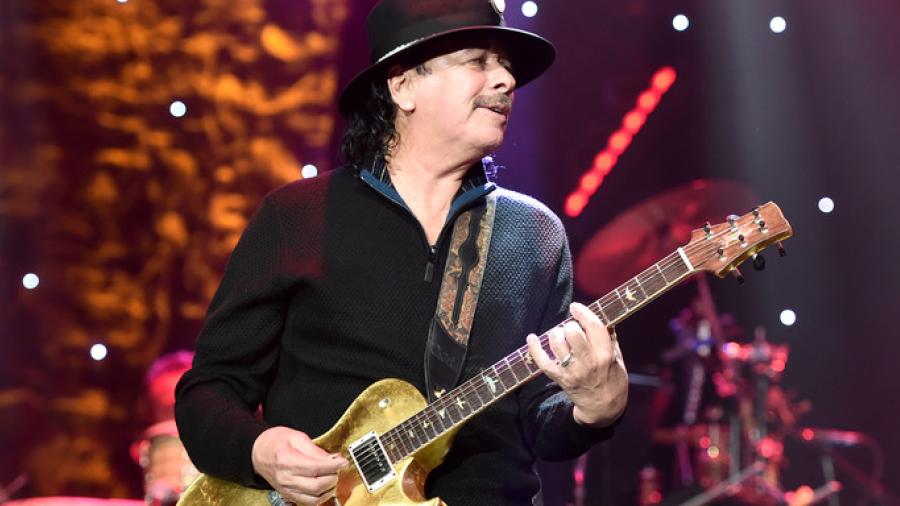 Carlos Santana es operado por problemas cardíacos