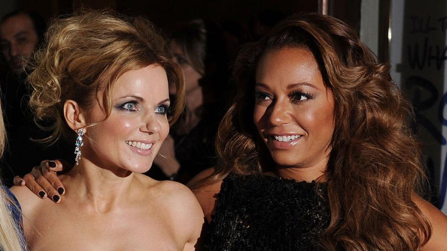 Geri Halliwell niega haber tenido sexo con Mel B