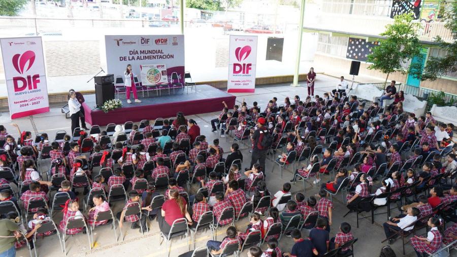 Celebra sistema DIF día mundial de la alimentación con evento en escuela primaria revolución