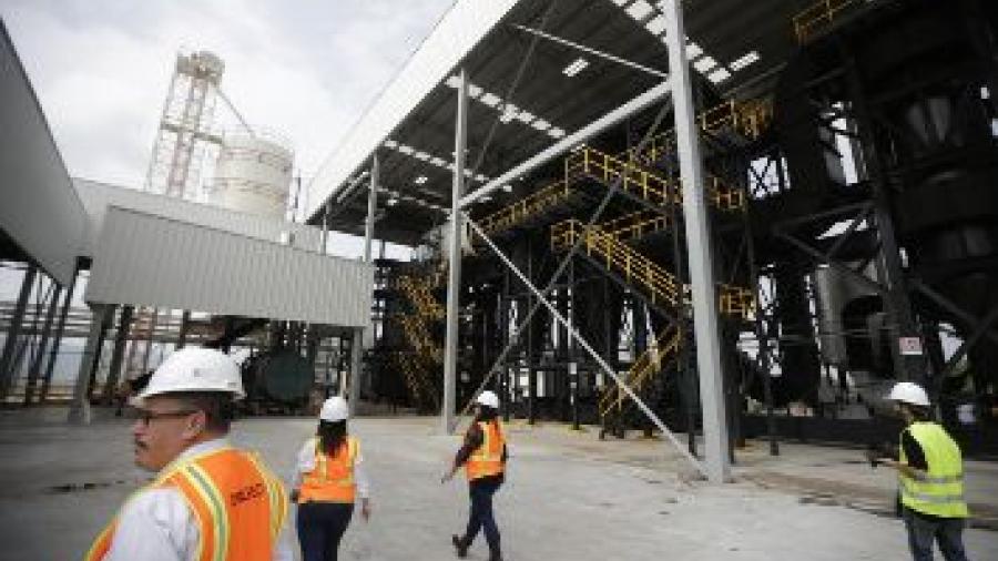 Actividad industrial creció 0.4% mensual en junio: Inegi