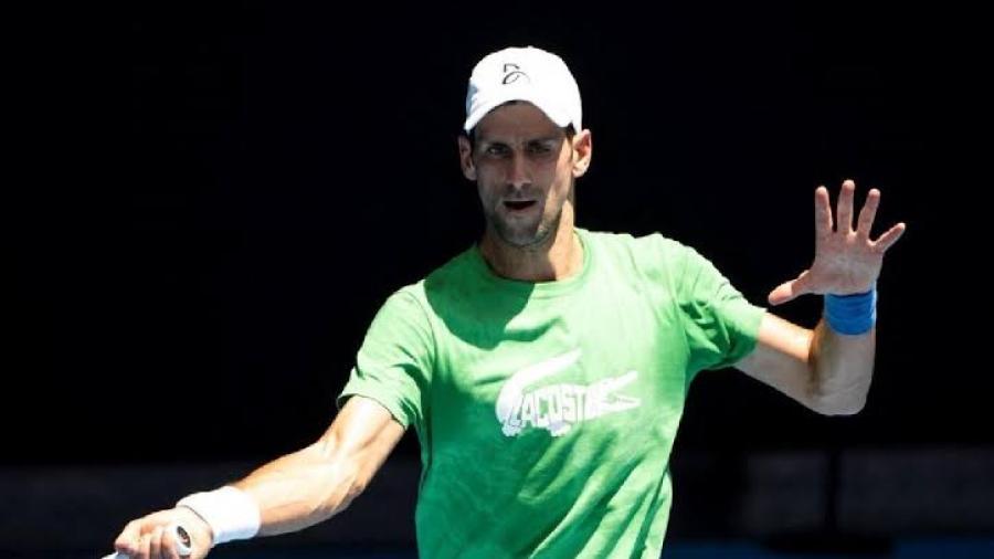 La mayoría de los australianos quieren que Djokovic sea deportado