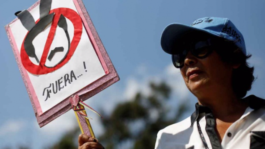 Diplomáticos de Maduro tienen 90 días para salir de Costa Rica