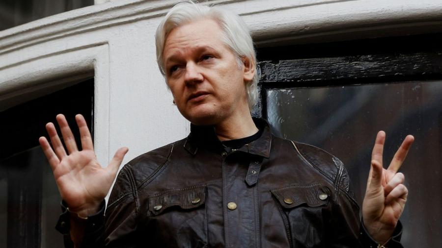 La Justicia británica dictamina que Assange puede ser extraditado a EU