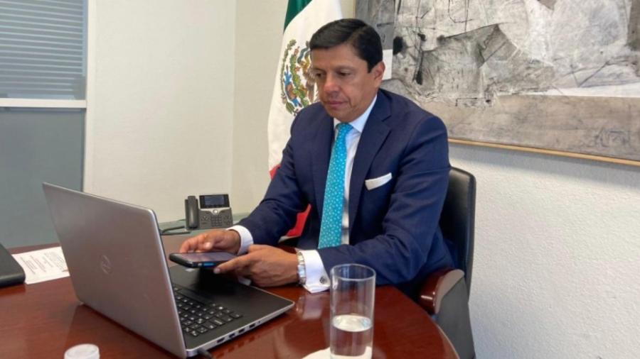 Gonzalo Fabián Medina renuncia a la Jefatura de Oficina de la SRE