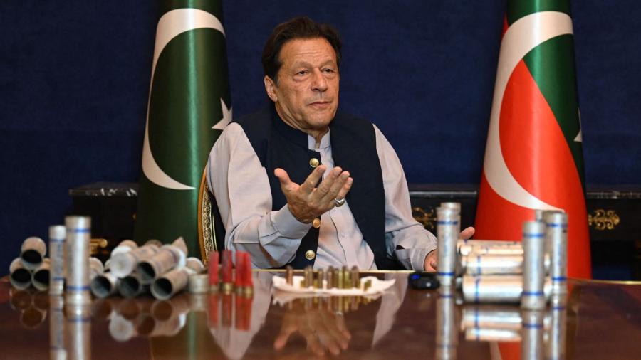Detienen al ex primer ministro de Pakistán, Imran Khan
