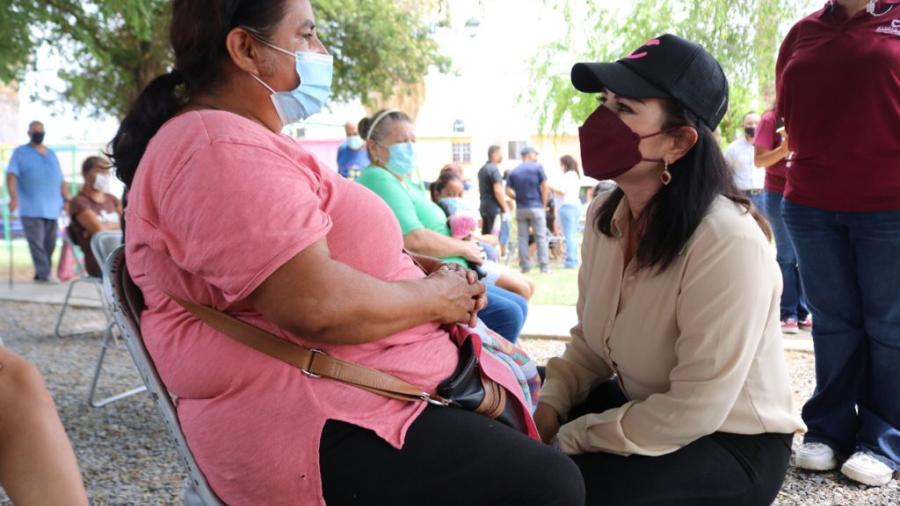 Carmen Lilia Canturosas inicia jornadas asistenciales "Con el coraz&oacute;n en tu Colonia" 