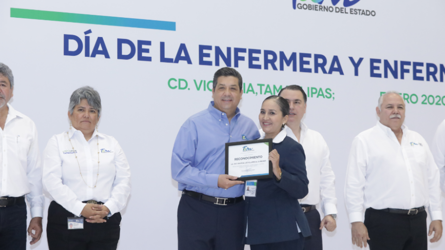 Gobernador celebra a las Enfermeras y Enfermeros