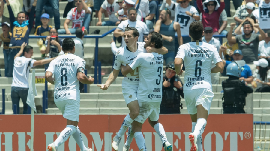 Pumas vence 5-3 a Necaxa