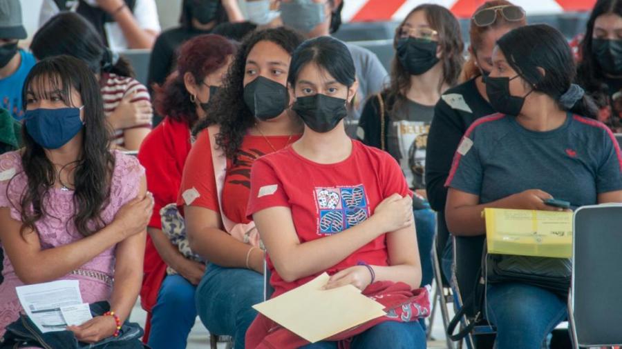 Anuncia Rodolfo González Valderrama vacunación anticovid en 15 municipios 