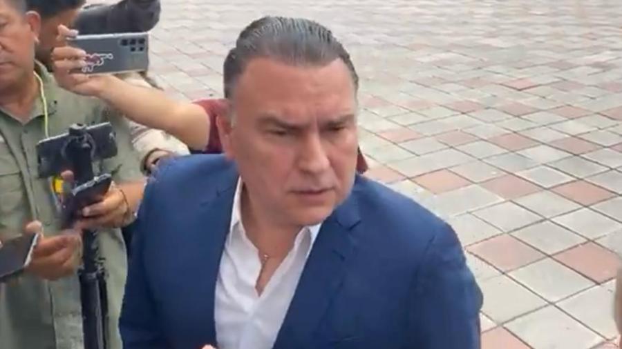 Ismael no acude al Congreso, impugna credencialización