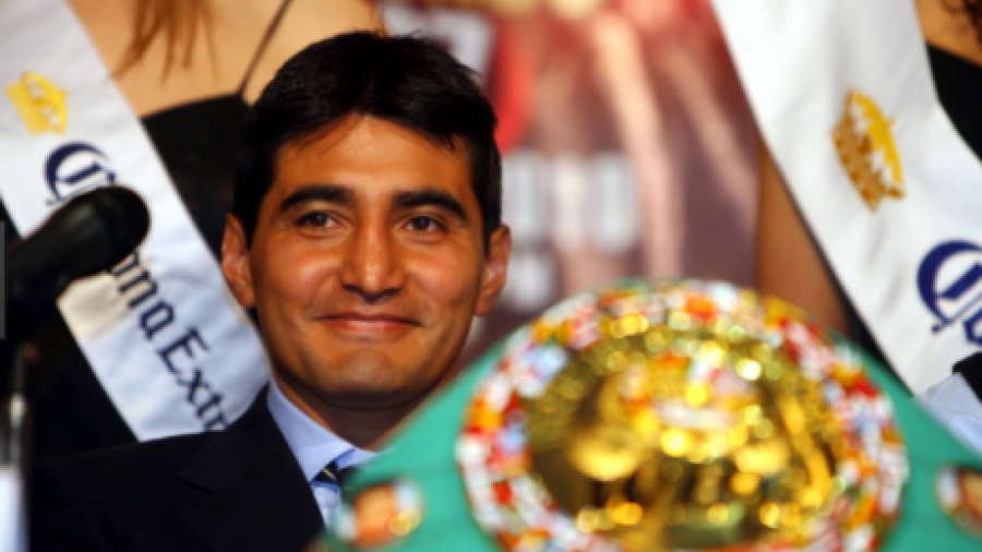 Erick “el Terrible” Morales es inducido al Salón de la Fama