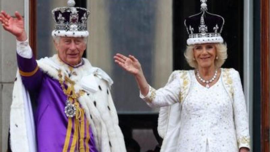 Reina Camila asegura que el rey Carlos III está "extremadamente bien" a pesar del cáncer