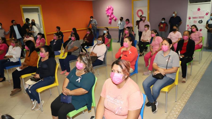 Agradecen mujeres apoyo de DIF Reynosa en campaña de detección de cánce