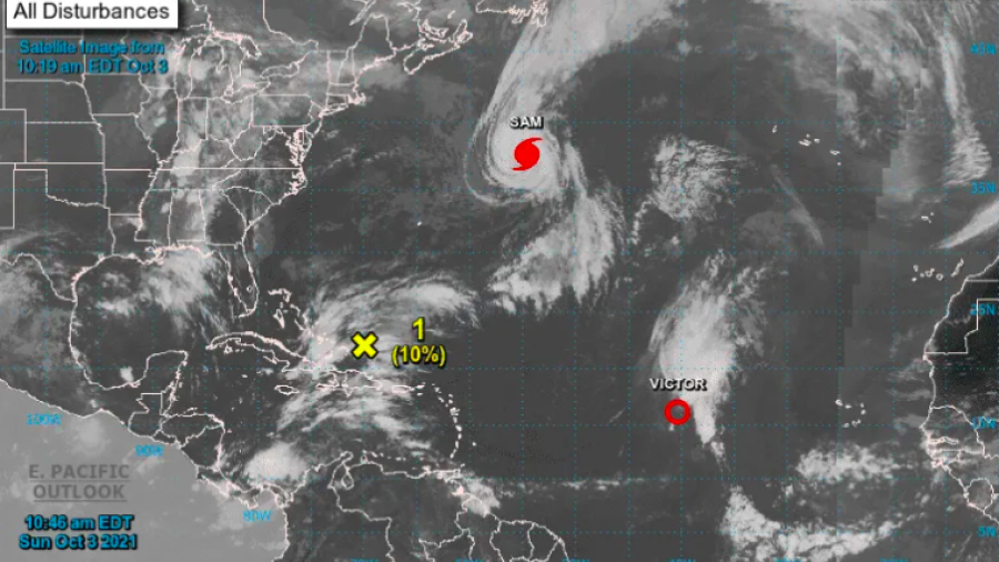 "Sam" pierde fuerza en su camino hacia el Atlántico Norte