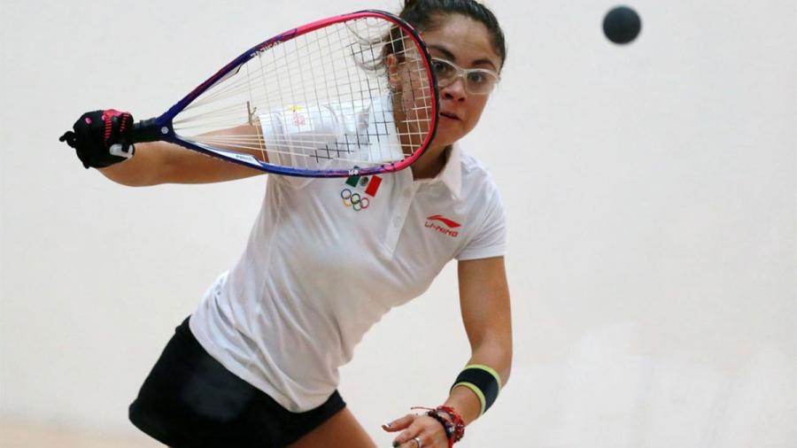 Paola Longoria obtiene su titulo 101