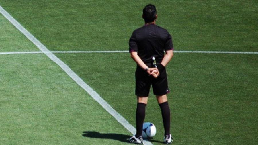 Arbitraje mexicano tomará parte de partidos internacionales 