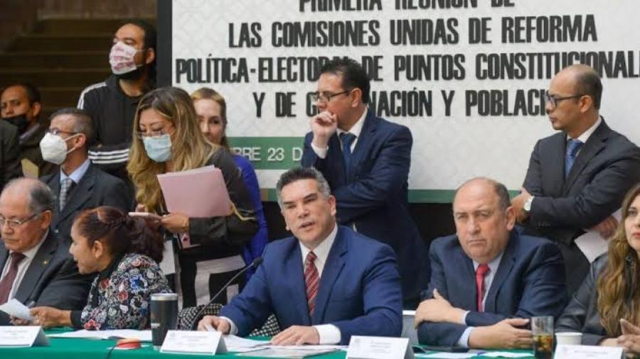Listo dictamen para extinguir siete organismos