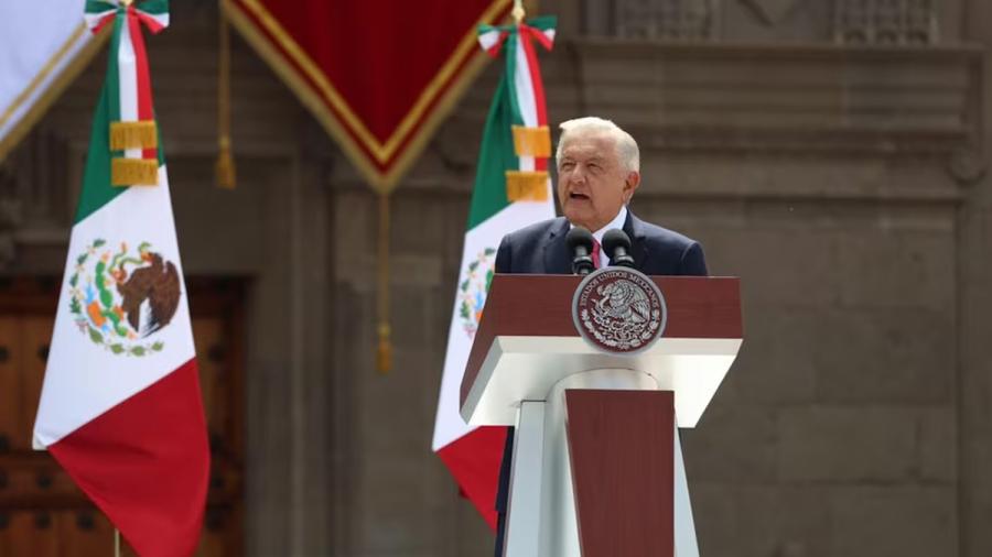 “Con el pueblo todo, sin el pueblo nada”: AMLO da su último informe de gobierno desde el Zócalo de CdMx