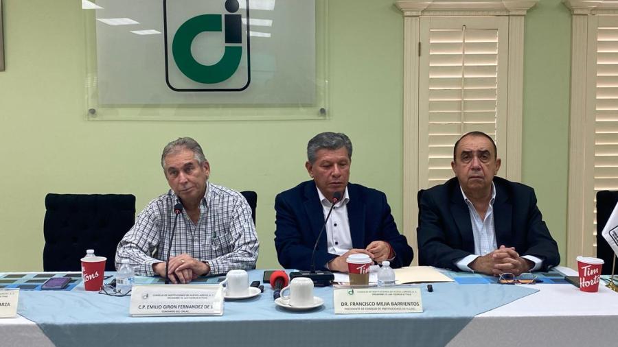 Nominan a neolaredense para medalla