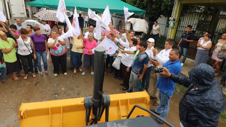Trabajampo para conseguir recursos que estamos traduciendo en obras: Magdalena Peraza