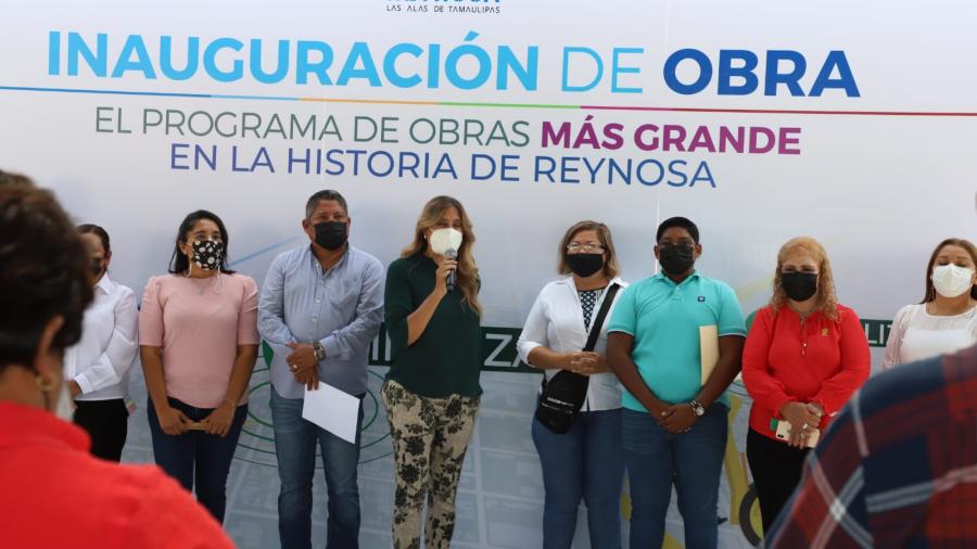Entrega Maki Ortiz nueva plaza pública al Fraccionamiento Moderno 