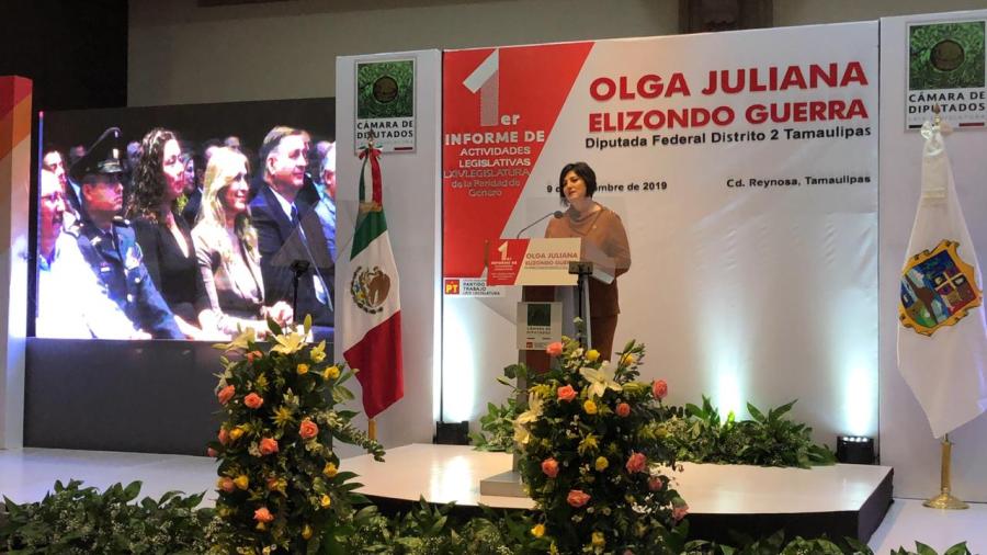 Presenta Olga Elizondo 1er informe