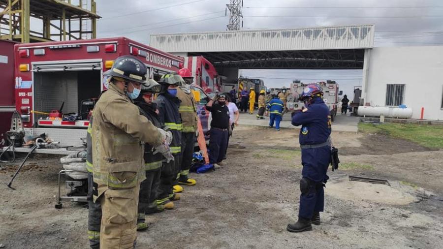 Capacitan en rescate de personas en Nuevo Laredo