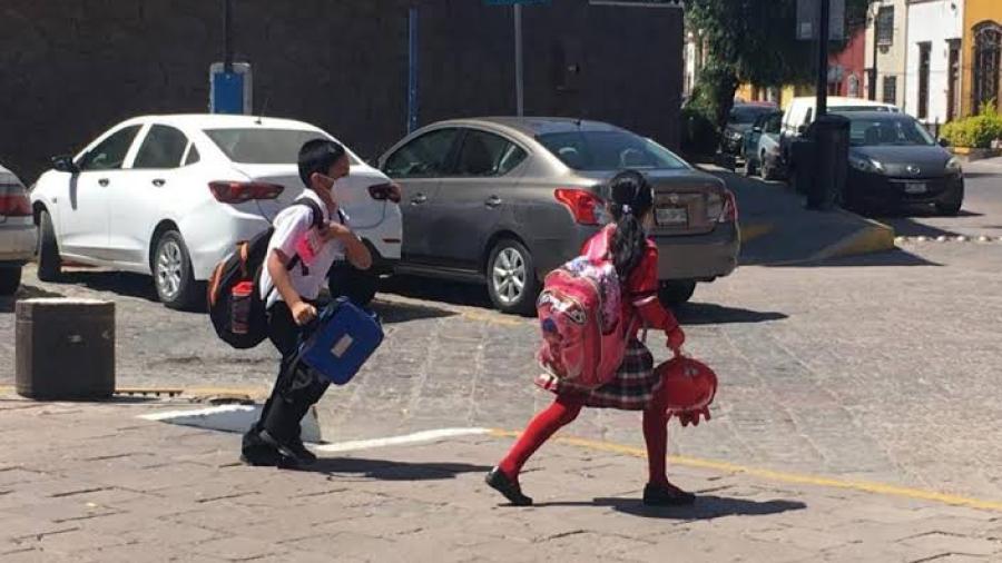 San Luis Potosí adelanta vacaciones de verano, por aumento de casos de COVID-19 