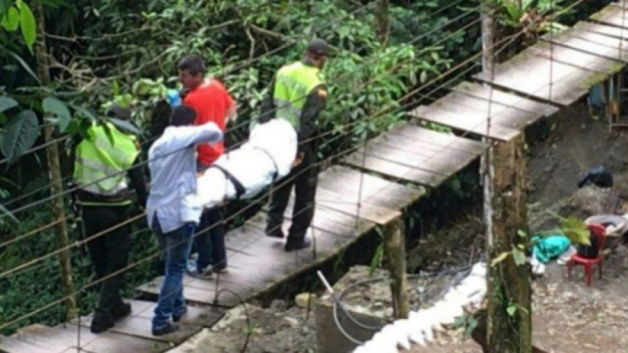 Aumenta a 11 el número de muertos en Colombia tras voltearse puente colgante