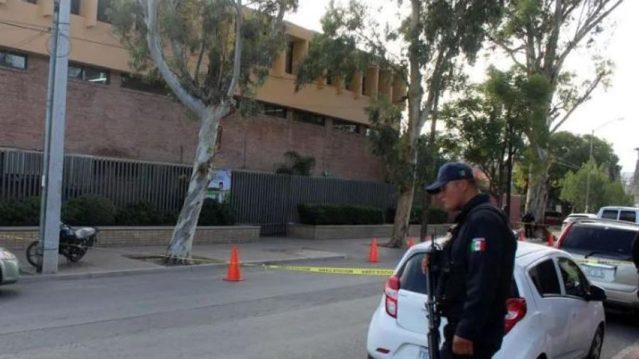 Despiden a maestra asesinada en escuela de Torreón 