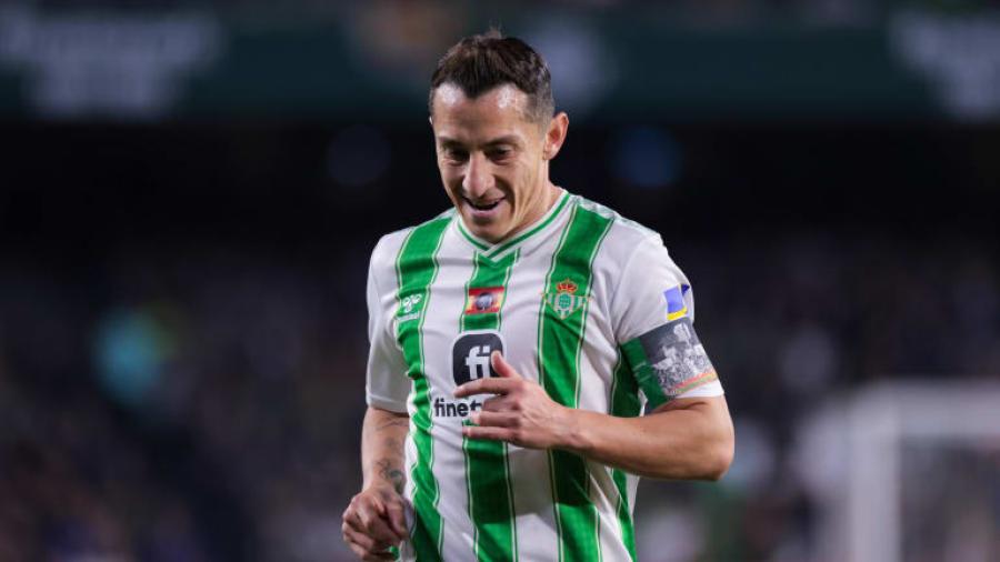 León confirma el fichaje de Andrés Guardado