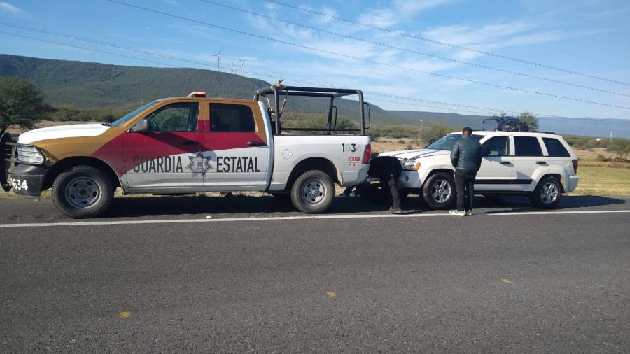 Guardia Estatal de Apoyo Carretero auxilia a viajeros y visitantes de Tamaulipas