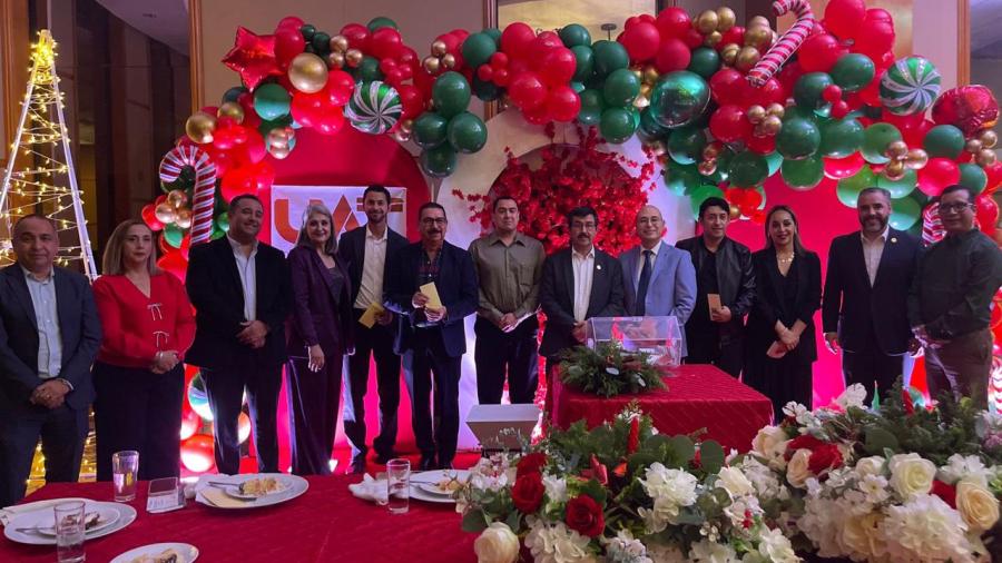 Ofrece la UAT festejos navideños a sus docentes