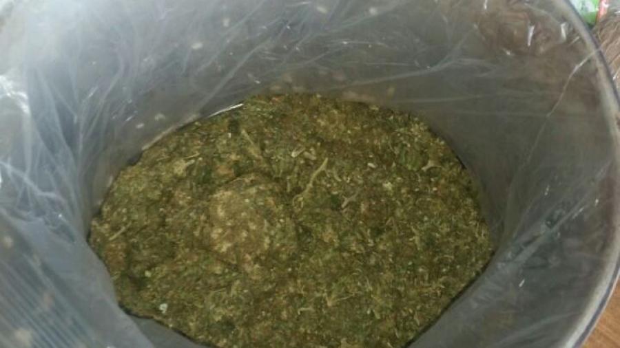 Detienen a persona que intent&oacute; ingresar marihuana de contrabando al Cedes