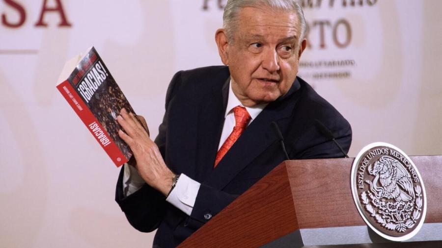 "No, los libros no se censuran":TEPJF rechaza investigar libro de AMLO