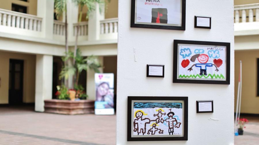 Invita DIF a exposición de dibujos 