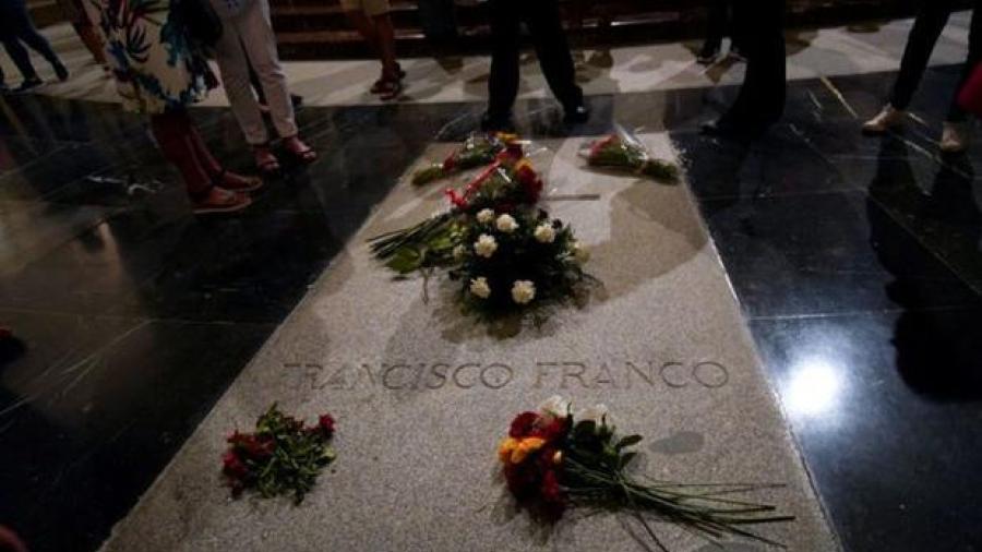 Anuncian fecha para la exhumación de los restos de Francisco Franco