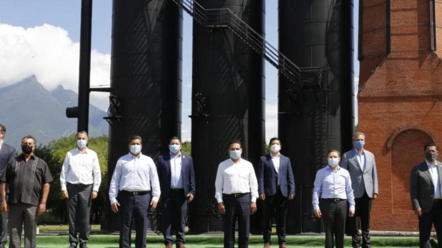 Gobernadores del noreste respaldan iniciativa de FGCV para impuestos a CFE por uso del combustoleo