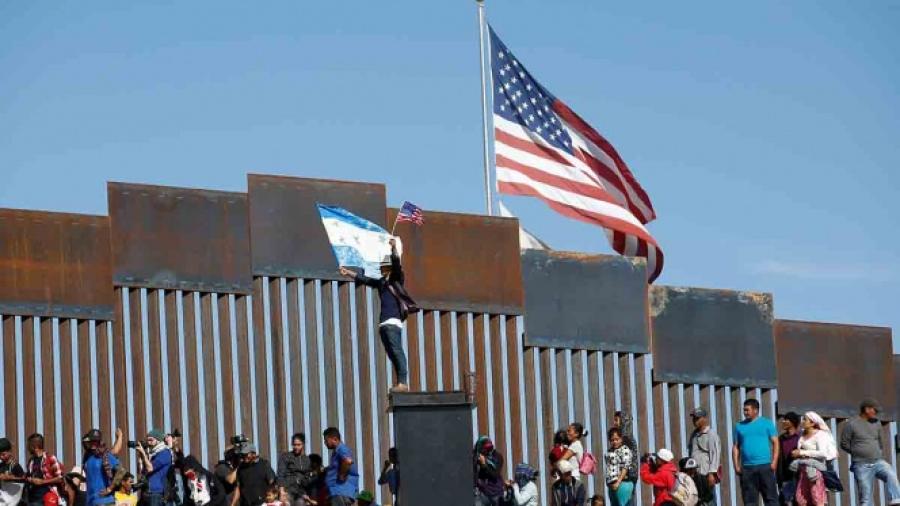 Cámara Baja avala ley para dar ciudadanía a migrantes en EU