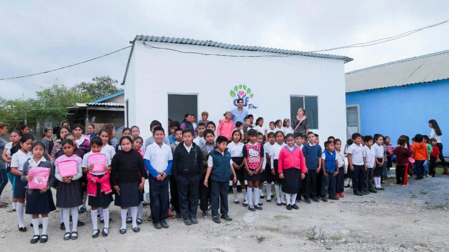 Inaugura comedor de escuela en La Nopalera