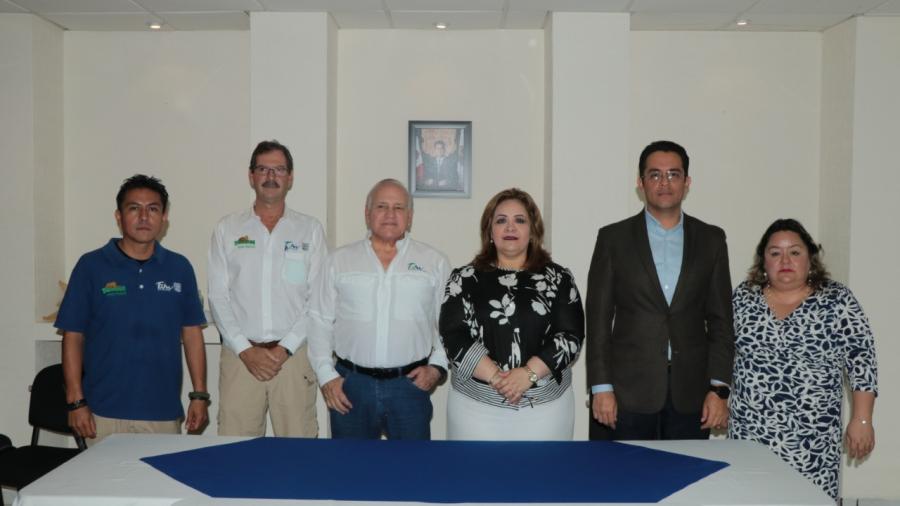 Firma Comisión de Parques y Biodiversidad convenio con el ICEST