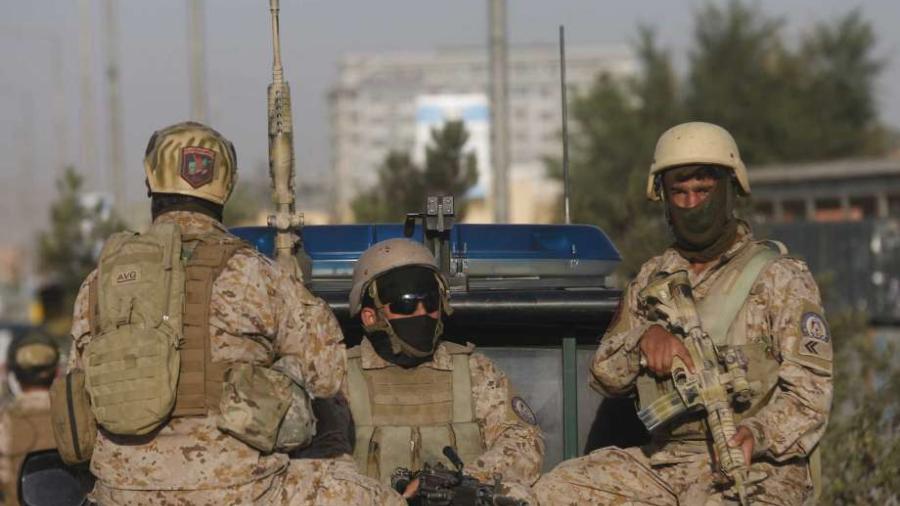Mueren 14 personas por ataque talibán en Kabul
