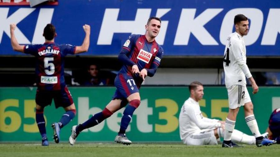 El Eibar golea 3-0 al Real Madrid