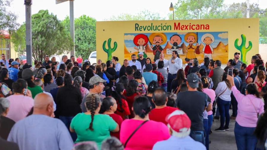 Sigue beneficiando Gobierno del Alcalde Carlos Peña Ortiz a familias de Reynosa