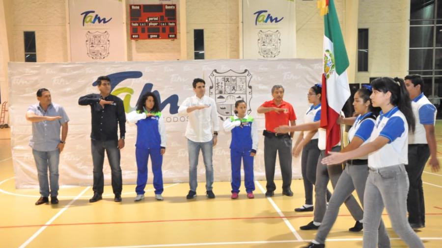 Dan arranque estatales de levantamiento de pesas y frontón