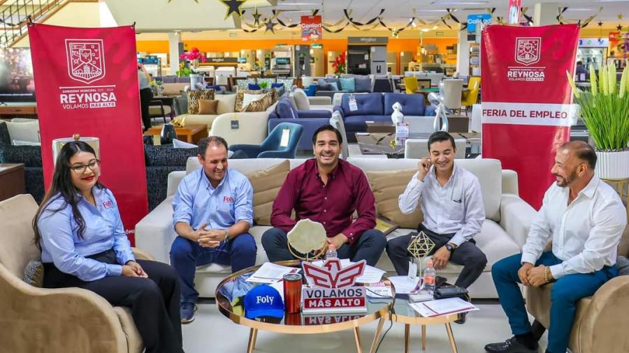 Recibi&oacute; Carlos Pe&ntilde;a Ortiz Reconocimiento por promover m&aacute;s de 40 Mil vacantes 